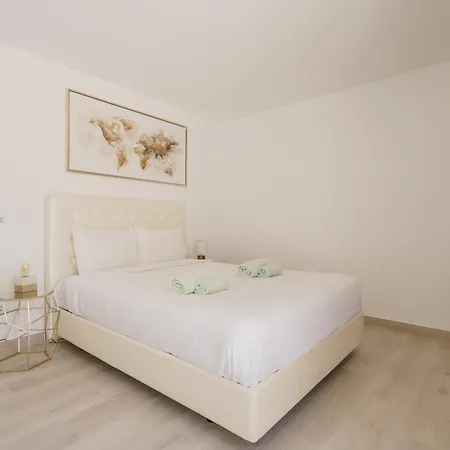 别墅 Dino With Ocean View