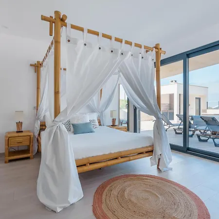 Dino With Ocean View 别墅